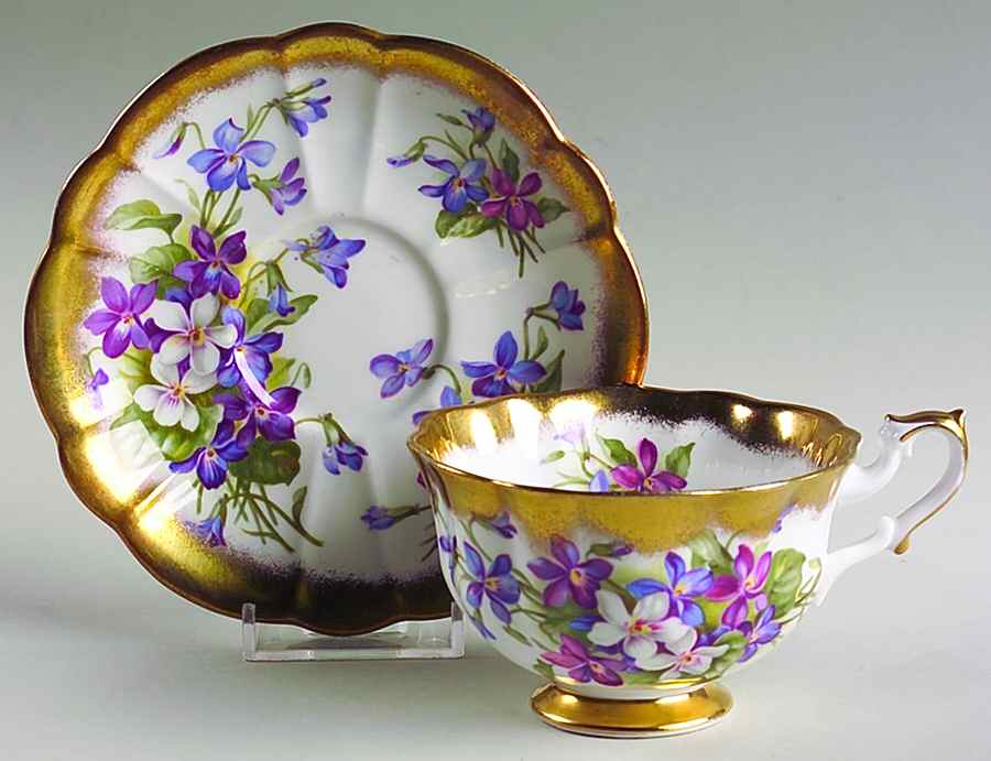 Gold Crest Series Footed Cup & Saucer Set by Royal Albert-1