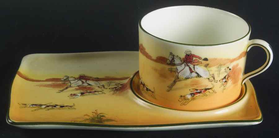 Hunting (John Peel, Earthenware) Dessert Plate & Cup Set by Royal Doulton-1