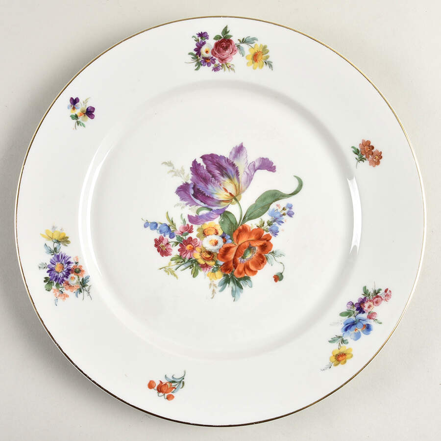 R1573 Dinner Plate by Rosenthal - Continental-1
