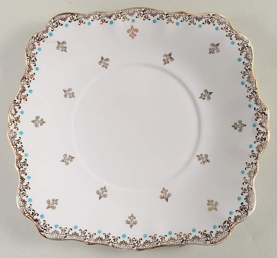 RSD49 Square Handled Cake Plate by Royal Standard-1