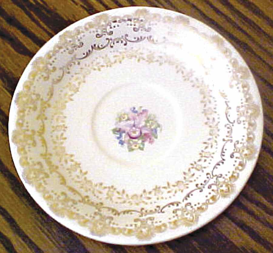 Claremore Saucer by Royal (USA)-1