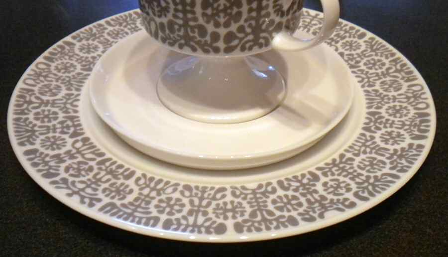 R1578 Dinner Plate by Rosenthal - Continental-1