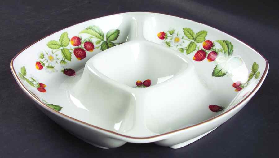 Strawberries 1-Piece Square Crudite by Royal Worcester-1