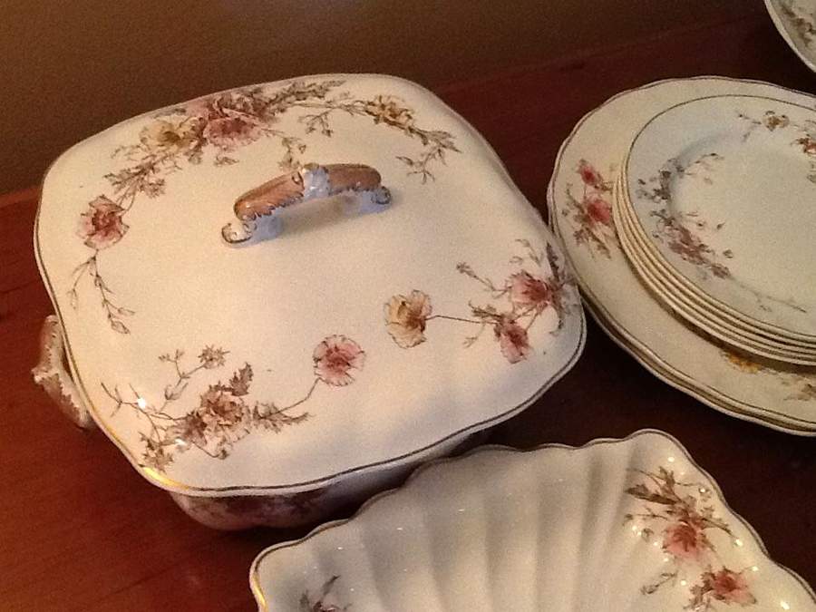 Lucerne Square Covered Vegetable by Royal Doulton-1