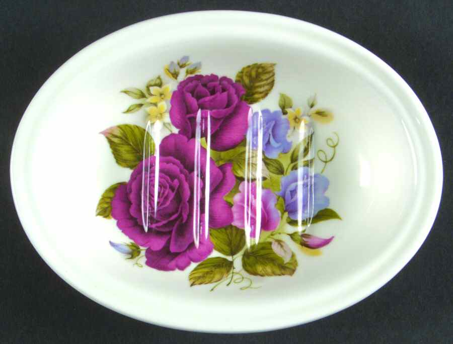 RST113 Soap Dish by Royal Stafford-1