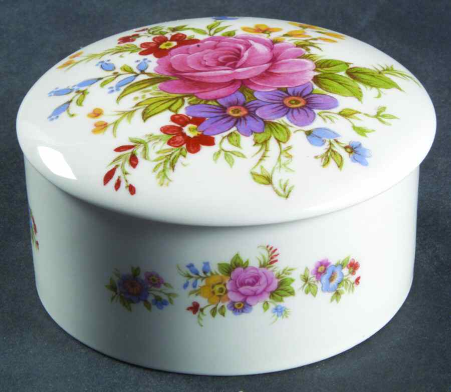 RST113 Trinket Box & Lid by Royal Stafford-1