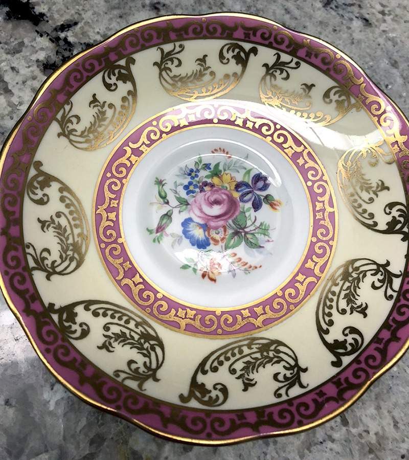 2814 Saucer by Royal Albert-1