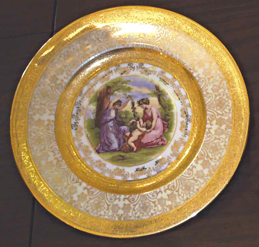 RCQ21 Dinner Plate by Royal China (made in France)-1