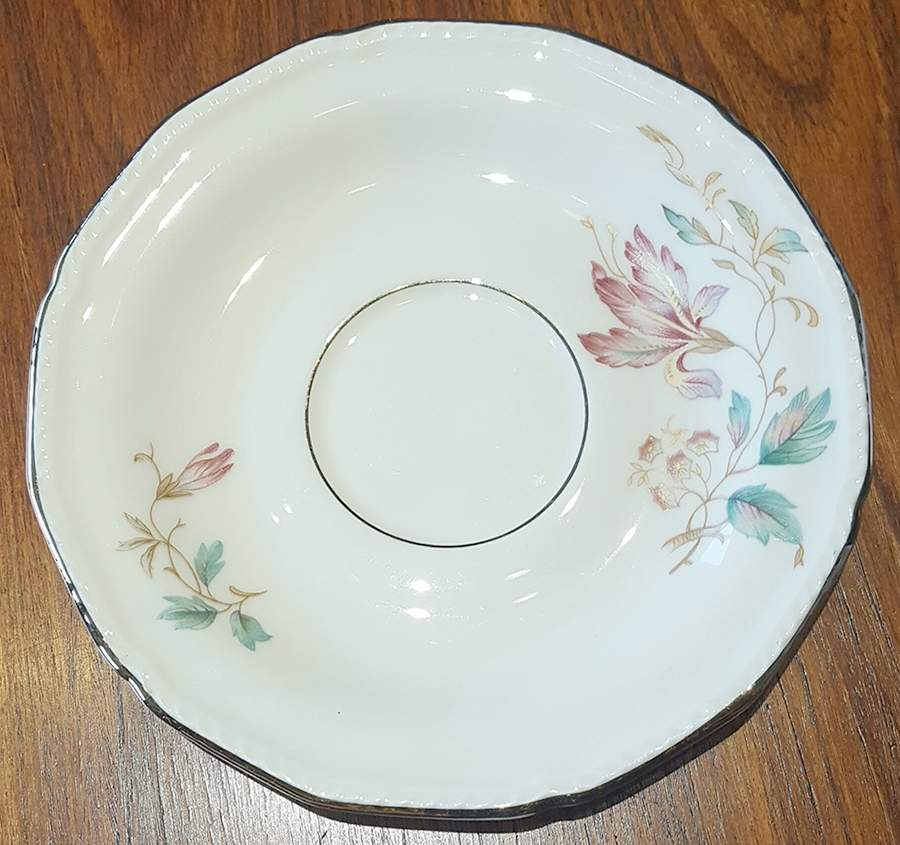 Inspiration Saucer by Royal Bayreuth-1