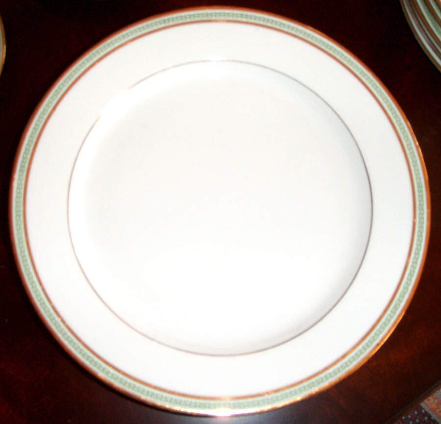 RDN145 Dinner Plate by M Redon-1