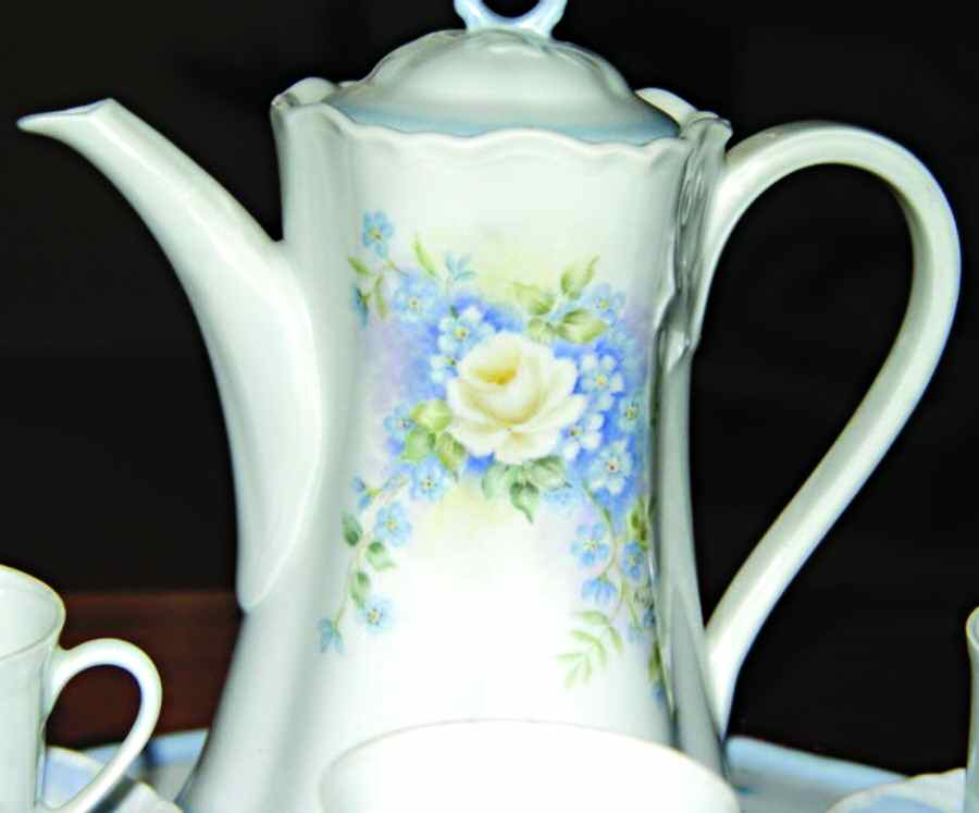 R1597 Coffee Pot & Lid by Rosenthal - Continental-1