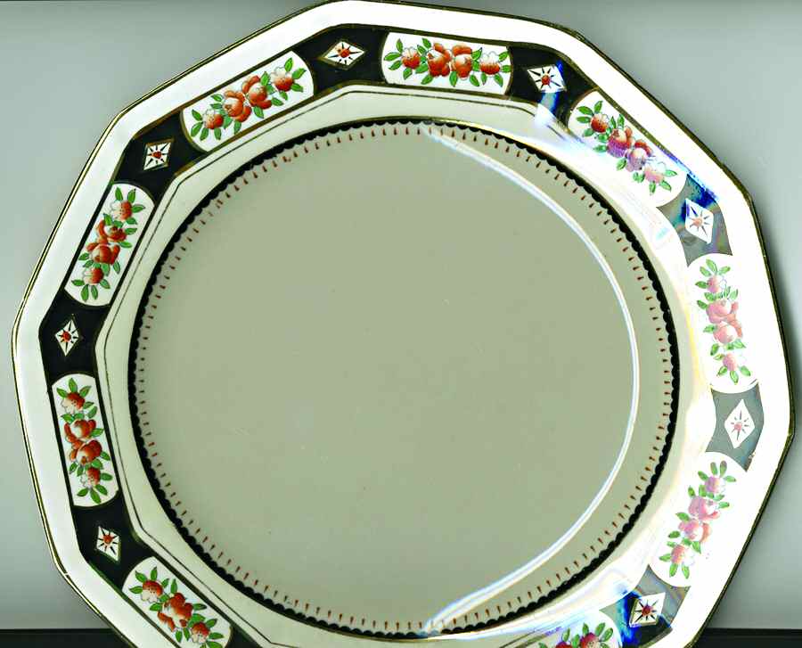 4636 Dinner Plate by Royal Winton-1