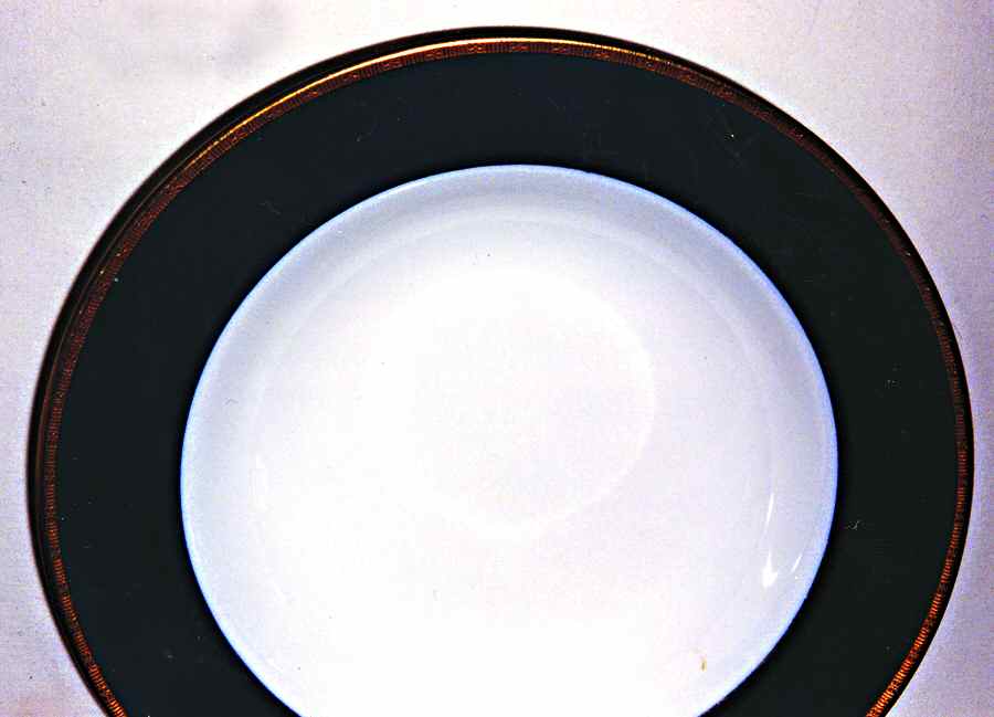 Hb9728 Rim Soup Bowl by Royal Doulton-1