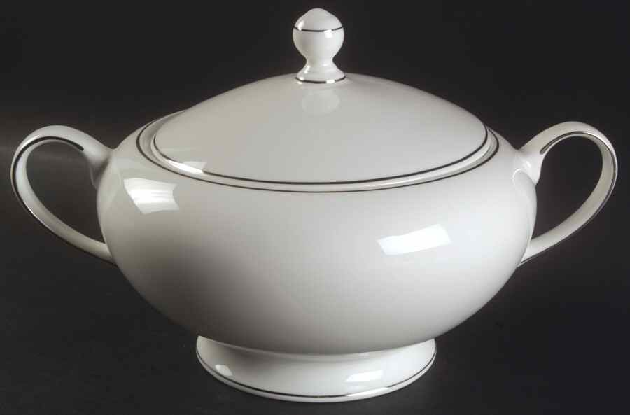 Signature Platinum Tureen &  Lid by Royal Doulton-1