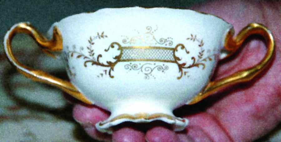 K9647 Footed Cream Soup Bowl by Royal Cauldon-1