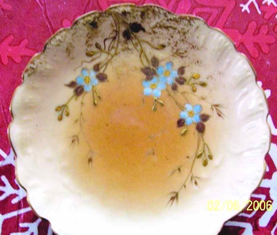 3557 Saucer by M Redon-1