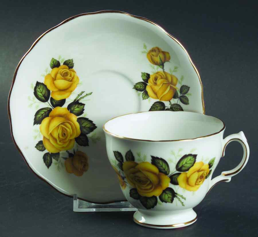 9609 Footed Cup & Saucer Set by Royal Vale-1