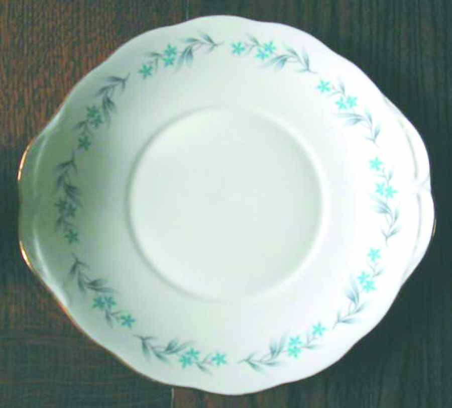 8333 Handled Cake Plate by Royal Vale-1
