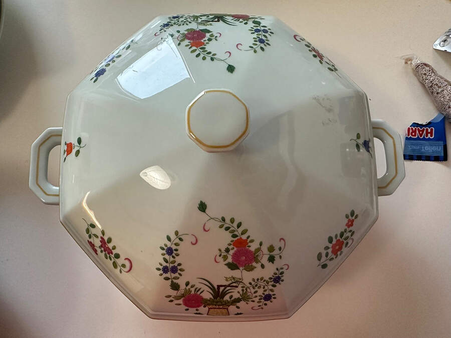Chine Petit Panier Chinois Celadon Lid for Octagonal Vegetable by Raynaud-1