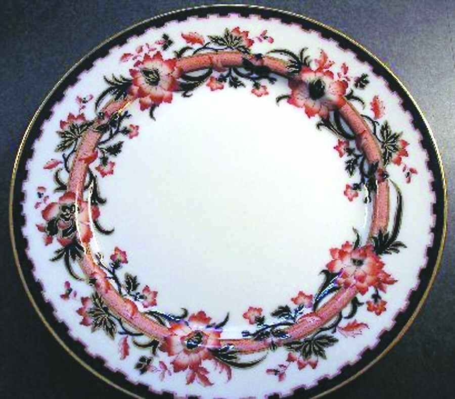 C9740 Dinner Plate by Royal Doulton-1
