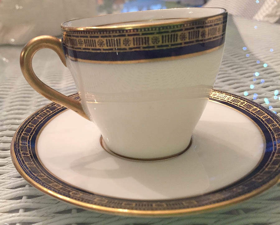 Ra4234 Flat Demitasse Cup & Saucer Set by Royal Doulton-1