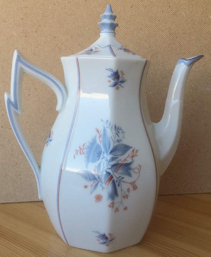 R1633 Coffee Pot & Lid by Rosenthal - Continental-1