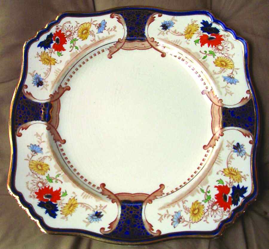 RWI198 Dinner Plate by Royal Winton-1