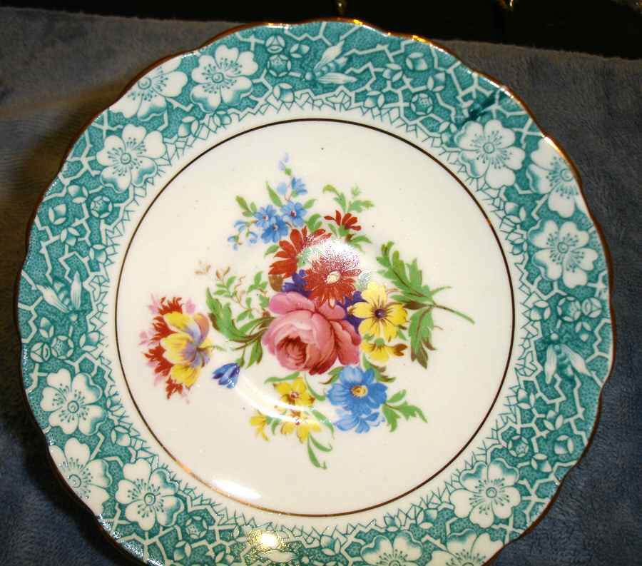 4871B Saucer by Rosina-Queens-1