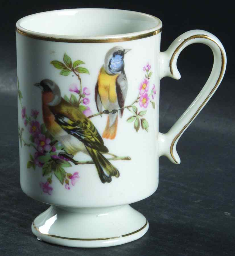 RCW13 Footed Mug by Royal Crown (Japan)-1