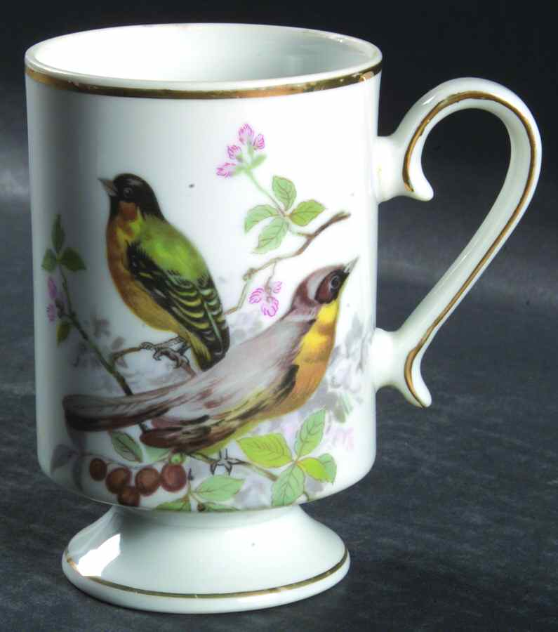 RCW13 Footed Mug by Royal Crown (Japan)-1