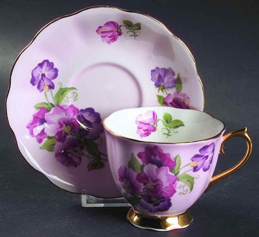 ROA186 Footed Cup & Saucer Set by Royal Albert-1