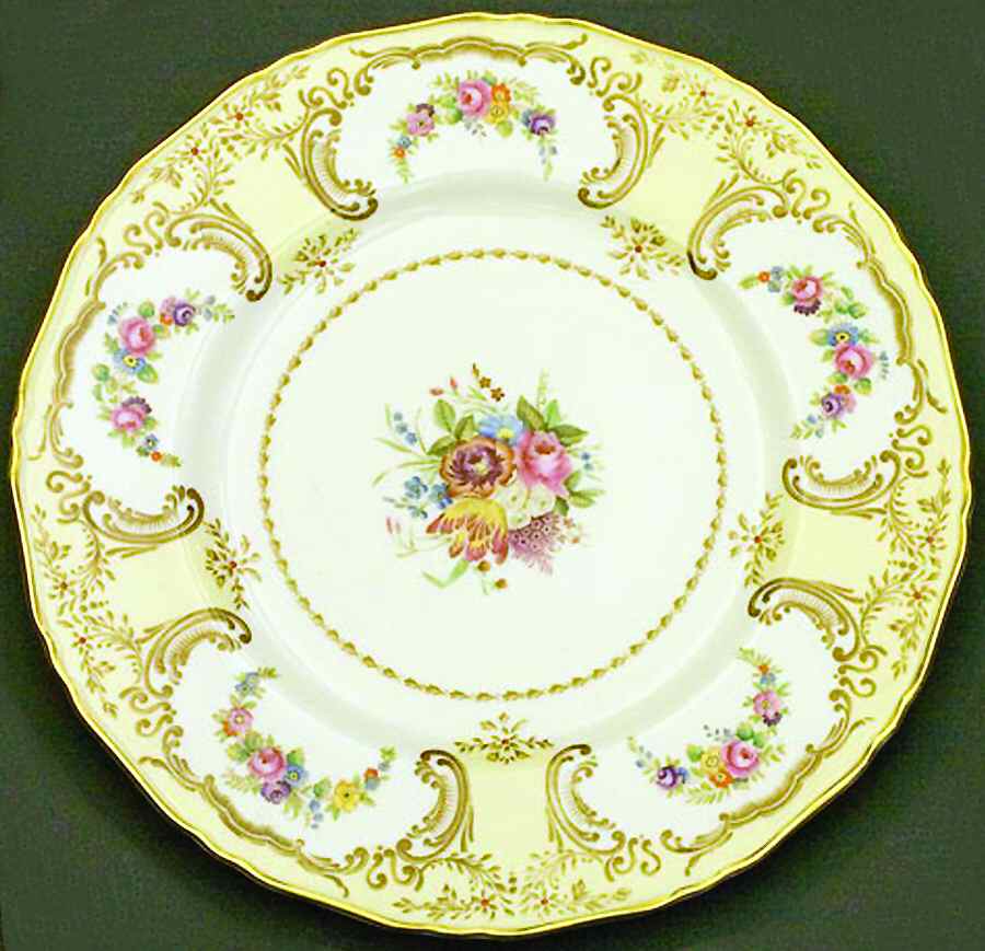 Z1736 Service Plate (Charger) by Royal Worcester-1