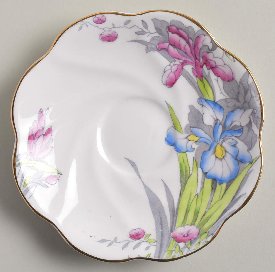 4954 Saucer by Rosina-Queens-1