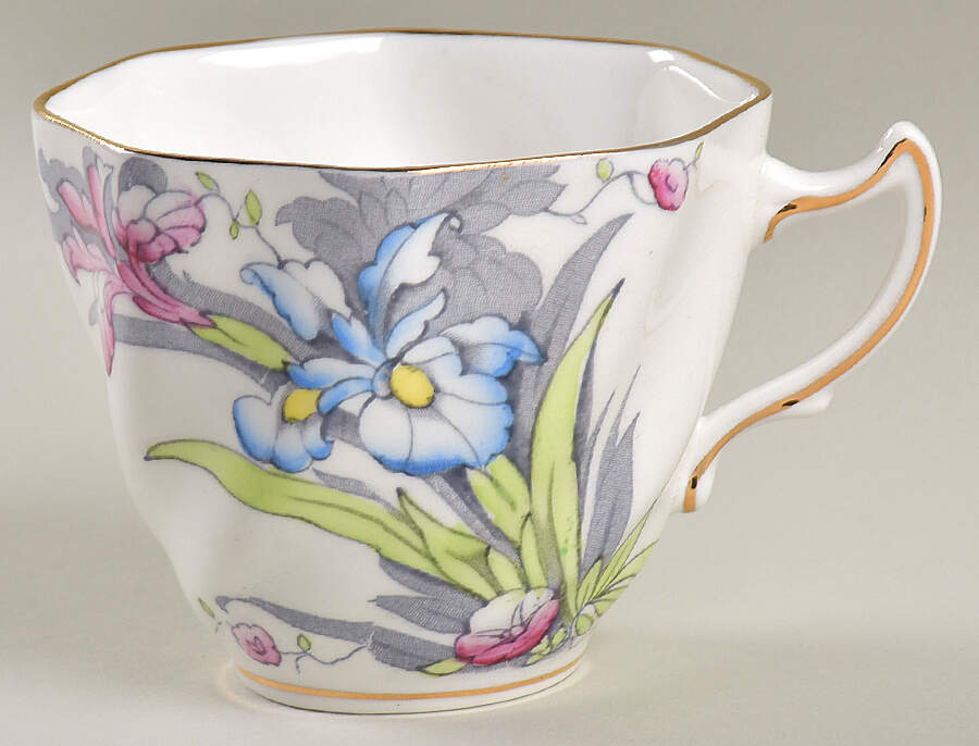 4954 Flat Cup by Rosina-Queens-1