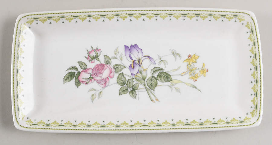 CAMILLA Large Sandwich Tray by Royal Doulton-1