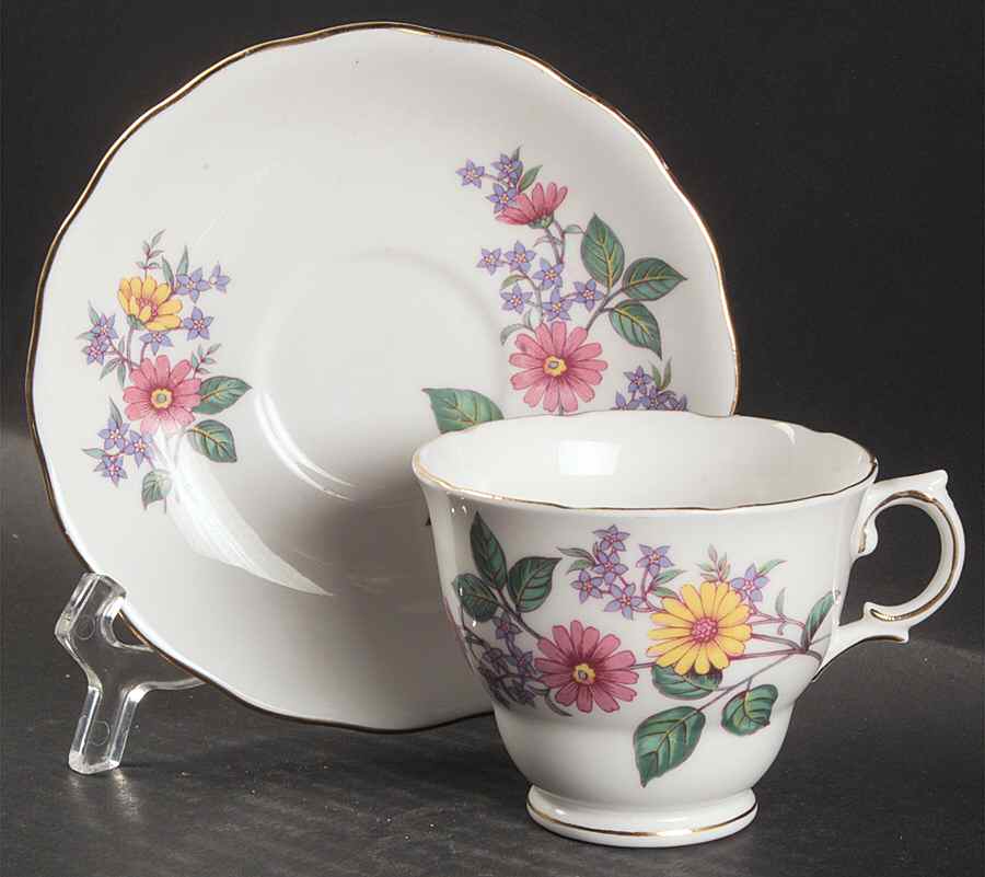 6931 Footed Cup & Saucer Set by Royal Vale-1