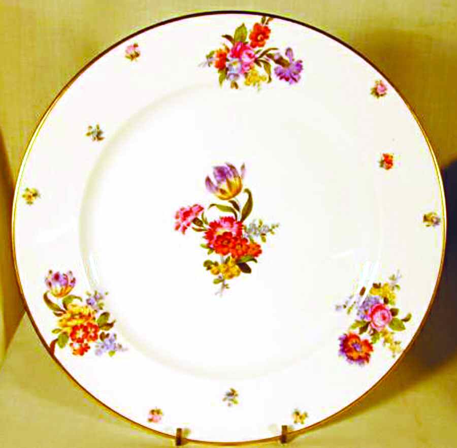 R1655 Dinner Plate by Rosenthal - Continental-1