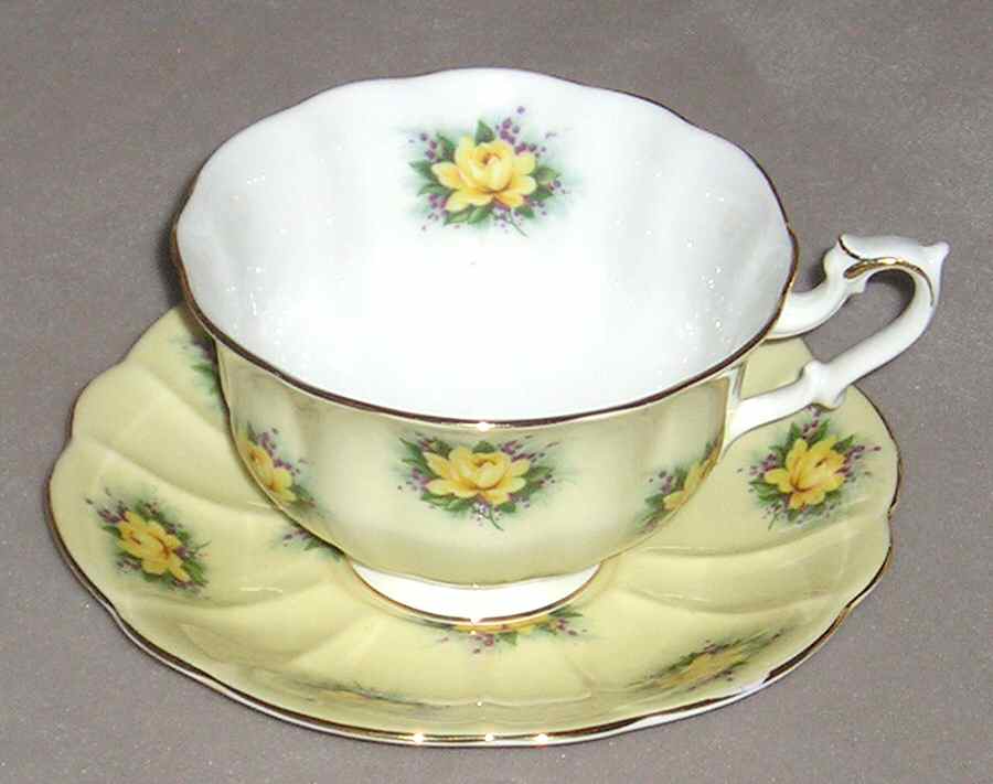 Vanity Fair Series Footed Cup & Saucer Set by Royal Albert-1