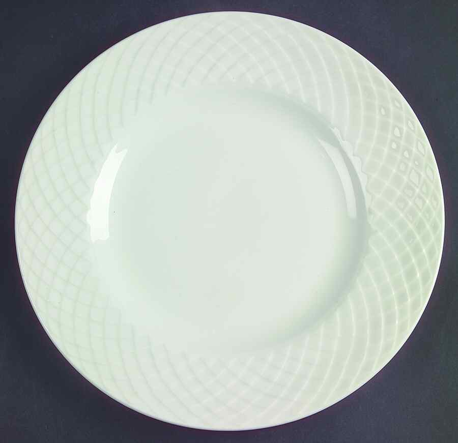 RTL1 Dinner Plate by Royal Tunstall-1