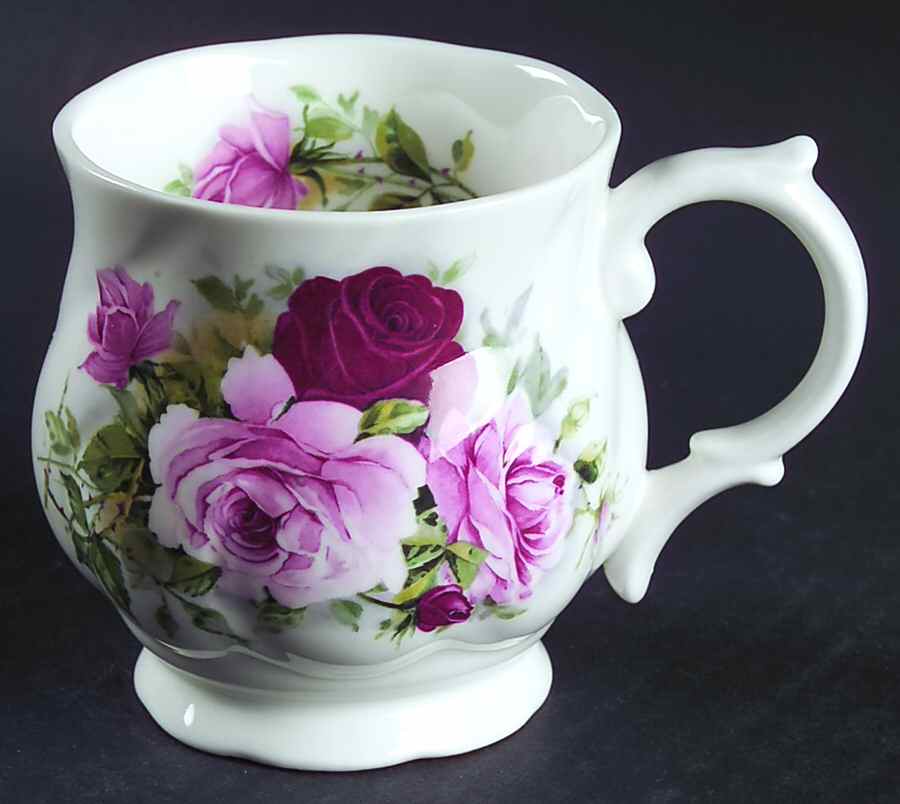 RCS12 Footed Cup by Royal Castle-1