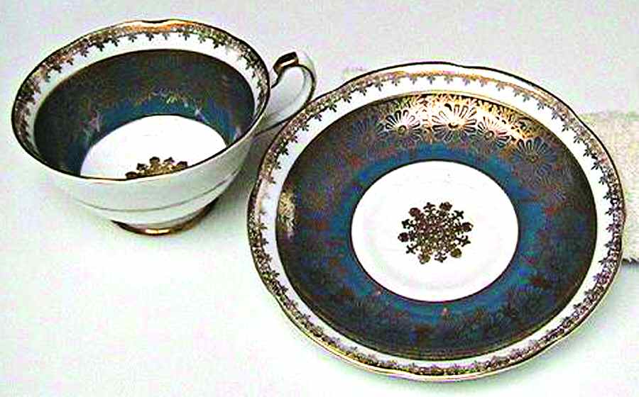 K1698 Footed Cup & Saucer Set by Royal Grafton-1