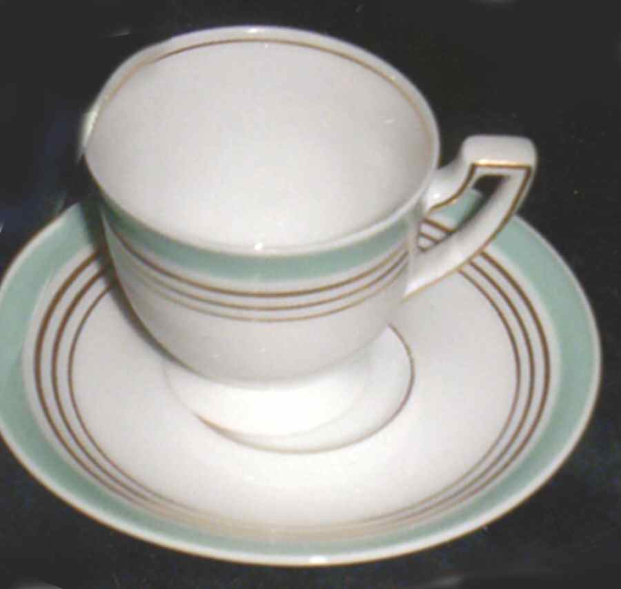 ROB368 Footed Demitasse Cup & Saucer Set by Royal Bayreuth-1