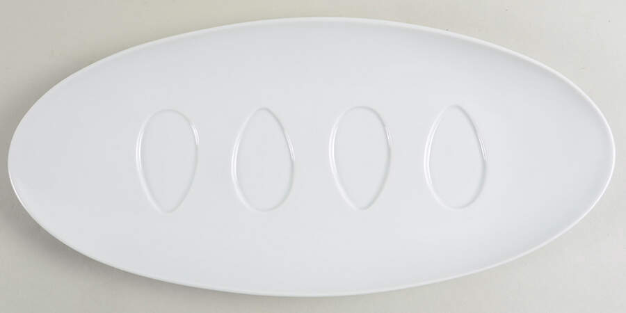Point-Hommage 14" Oval Serving Platter by Raynaud-1