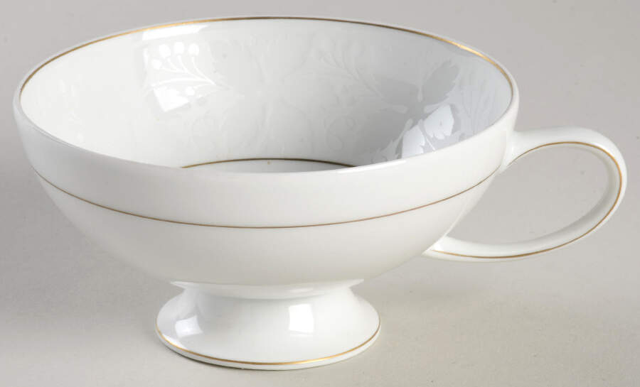 R1677 Footed Cup by Rosenthal - Continental-1
