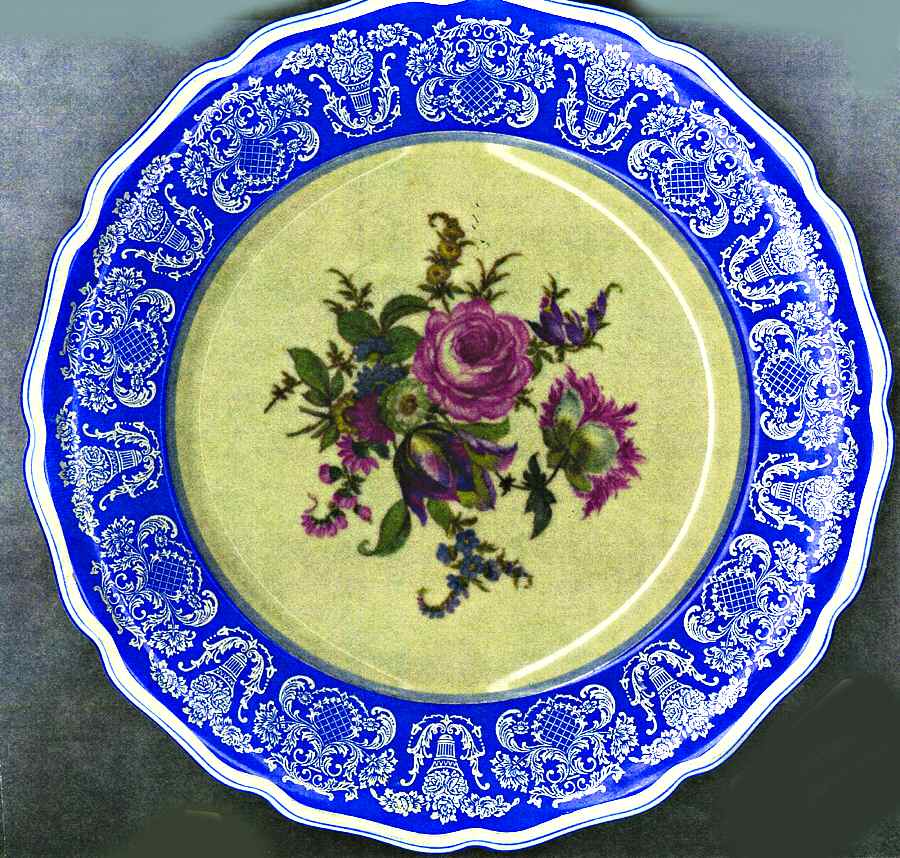 R1678 Dinner Plate by Rosenthal - Continental-1
