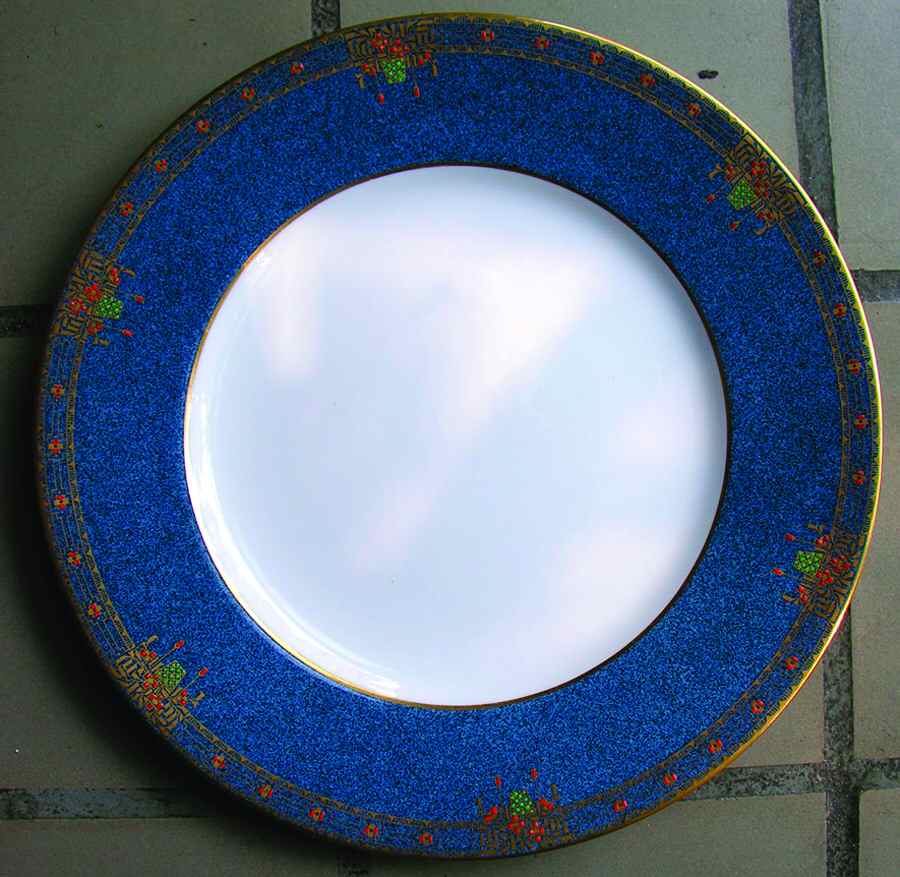 C2114 Dinner Plate by Royal Worcester-1