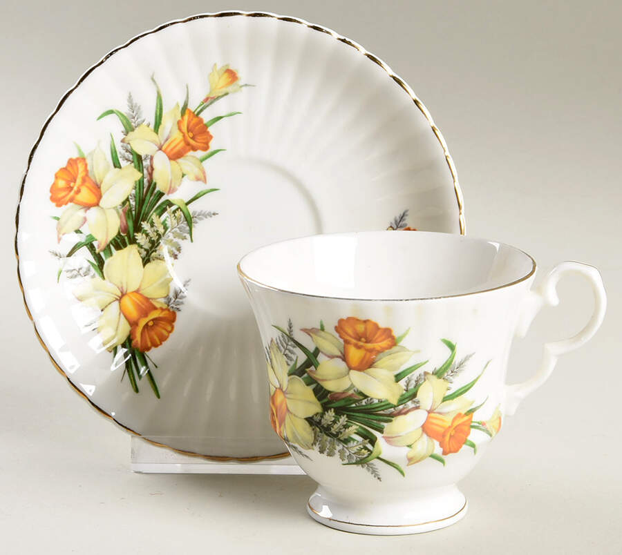 D1787 Footed Cup & Saucer Set by Royal Windsor-1