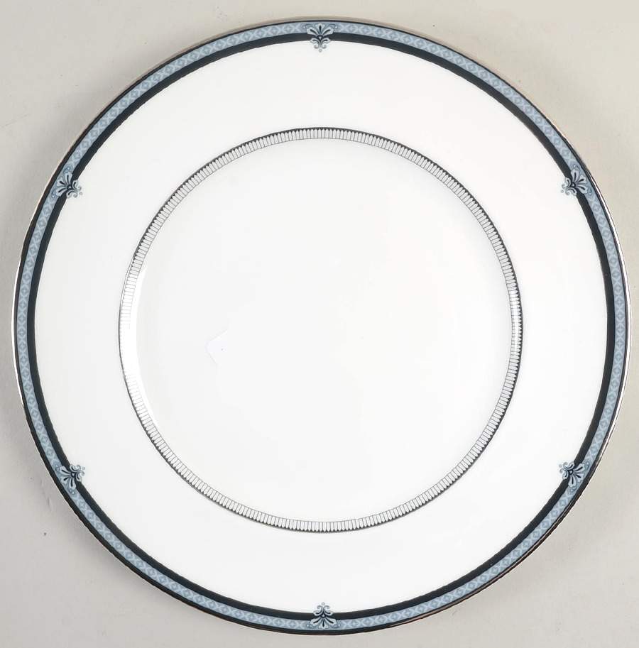 Countess Dinner Plate by Royal Doulton-1