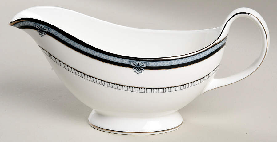 Countess Gravy Boat by Royal Doulton-1