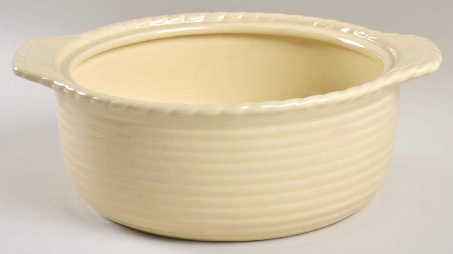 Bellini Cream 1.5 Quart Round Casserole No Lid by Roscher & Co-1